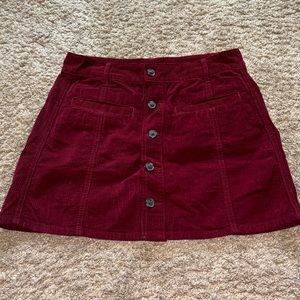 New! American Eagle hi-rise Velvet Skirt